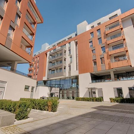 Citystay Brabank Apartament Nad Motlawa Danzica Esterno foto