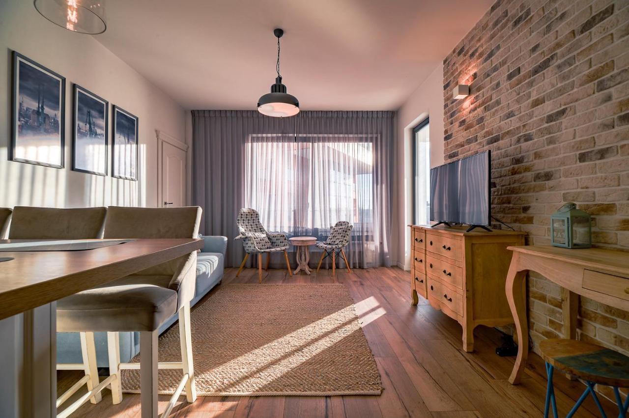 Citystay Brabank Apartament Nad Motlawa Danzica Esterno foto